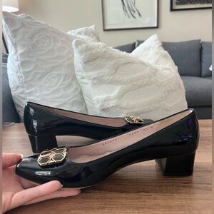 Ferragamo women’s black patent leather low pump ballet size 6.5